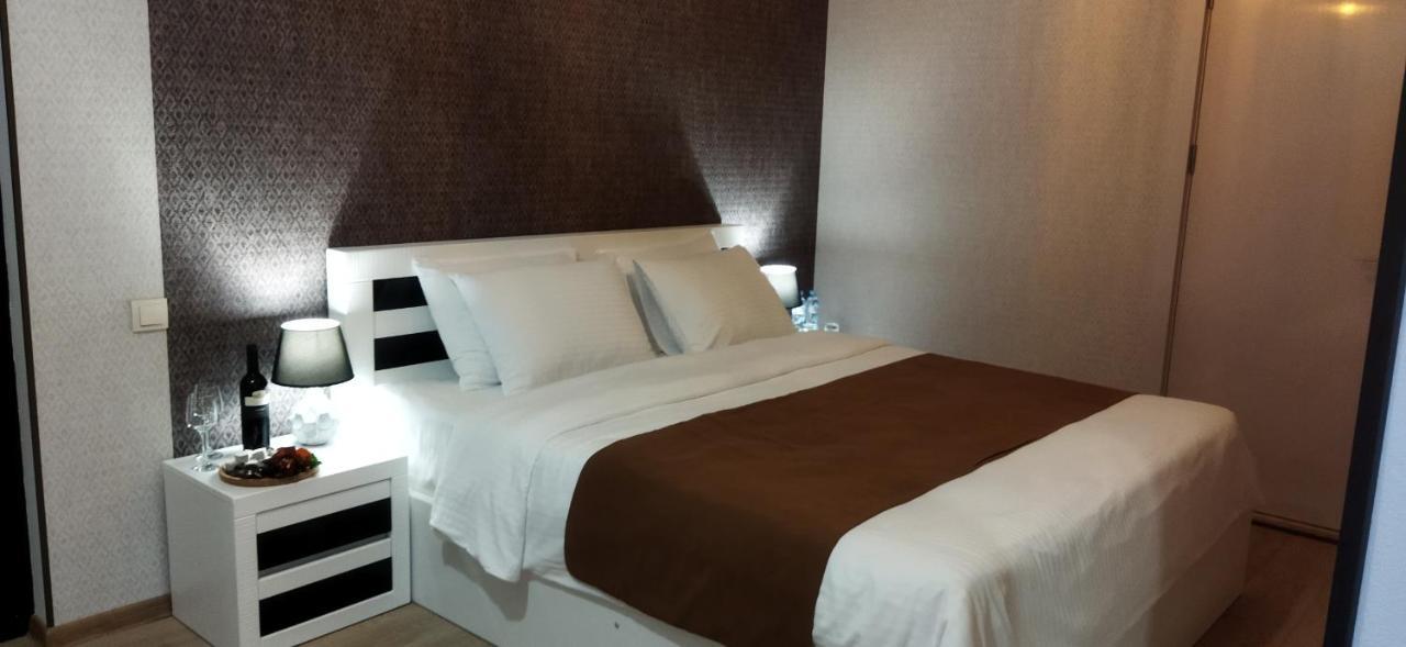 Vere Corner Hotel Tbiliszi Kültér fotó