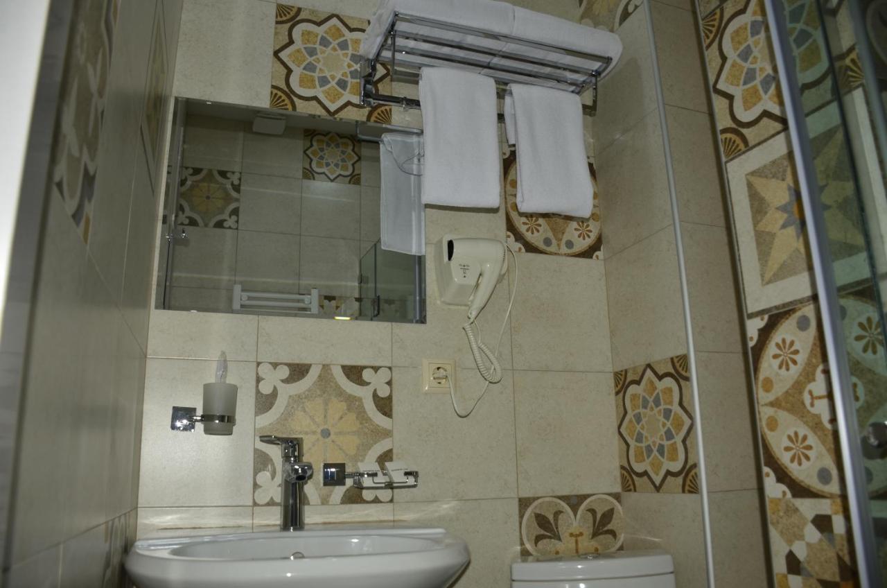 Vere Corner Hotel Tbiliszi Kültér fotó
