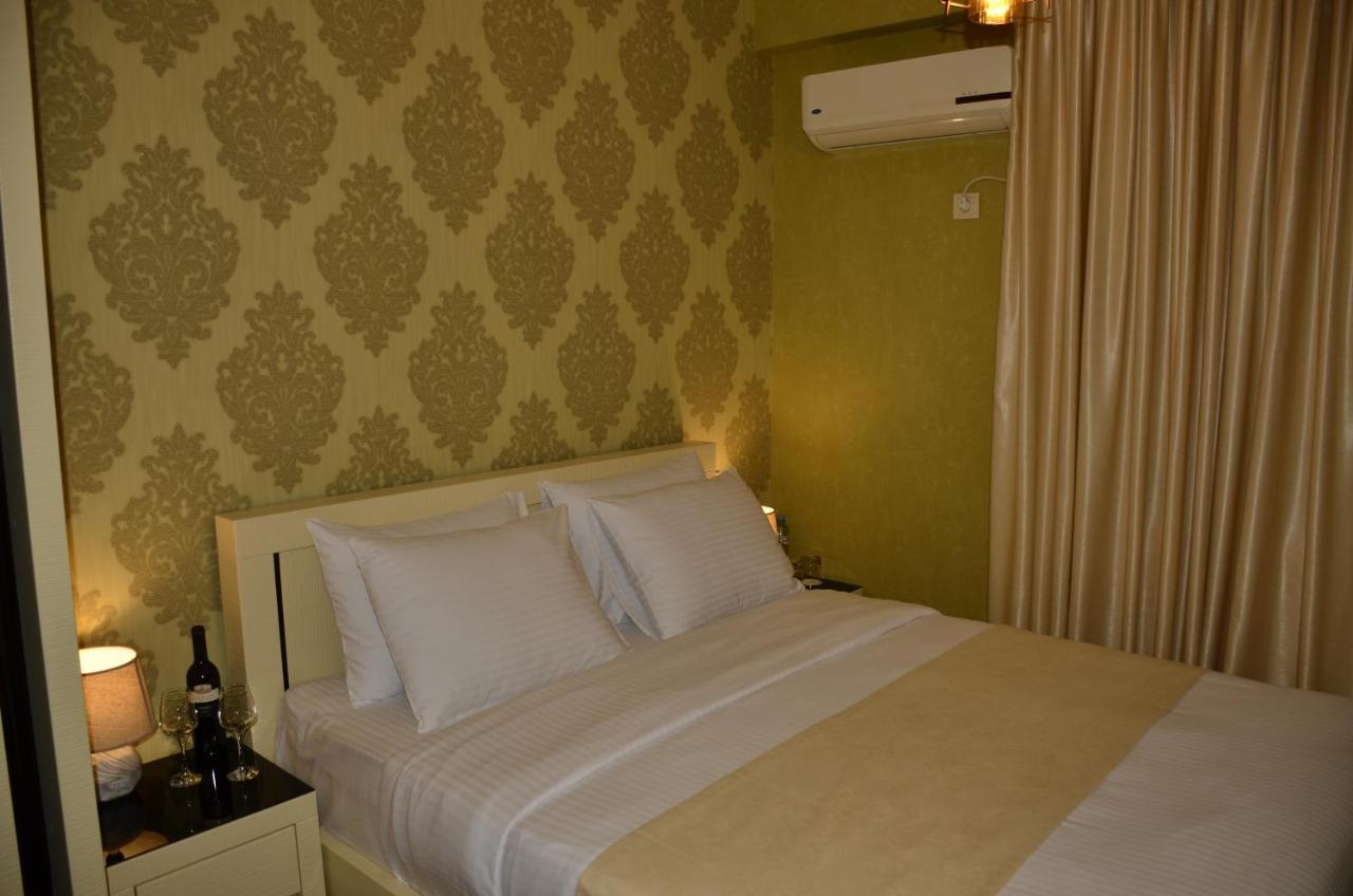 Vere Corner Hotel Tbiliszi Kültér fotó