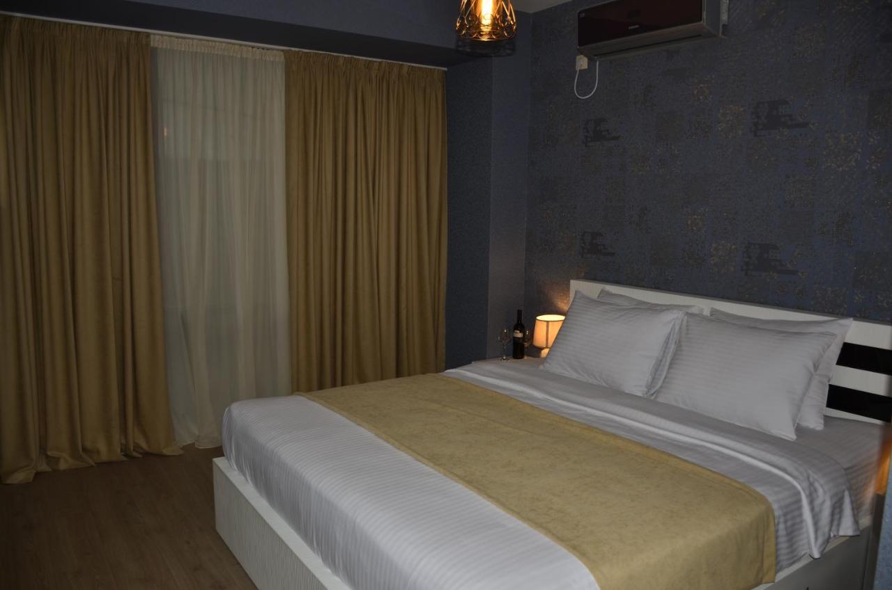 Vere Corner Hotel Tbiliszi Kültér fotó