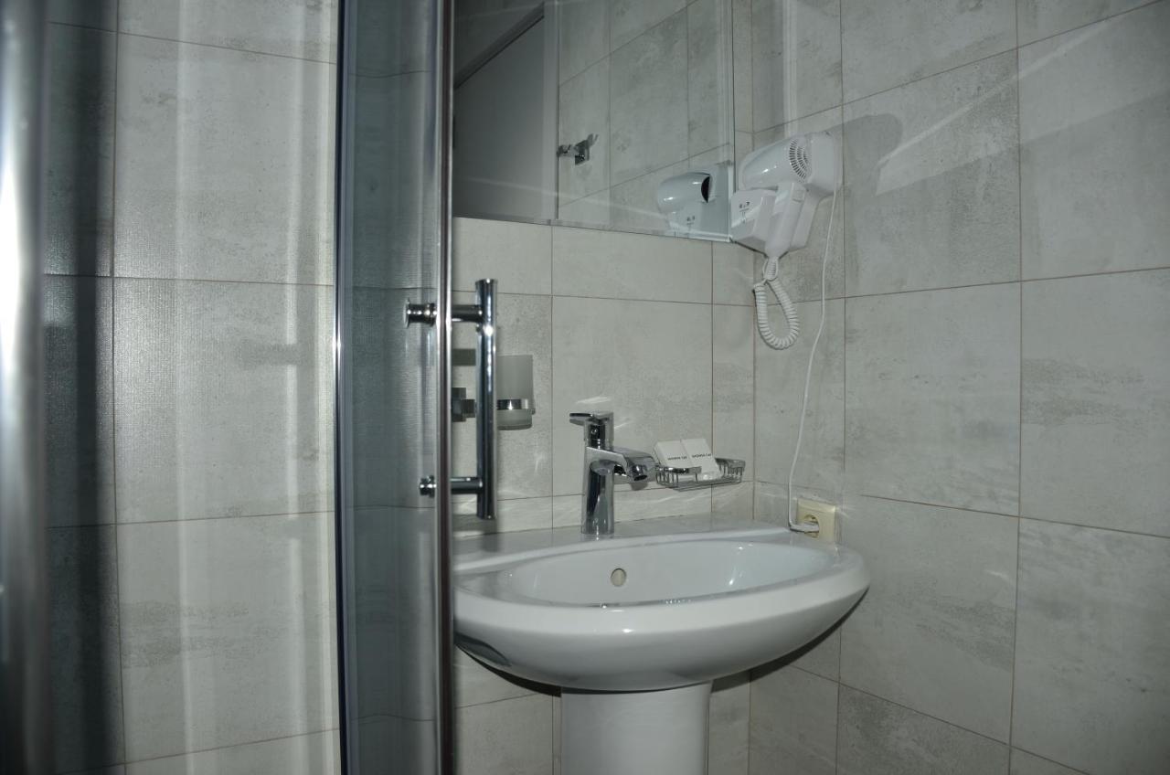 Vere Corner Hotel Tbiliszi Kültér fotó