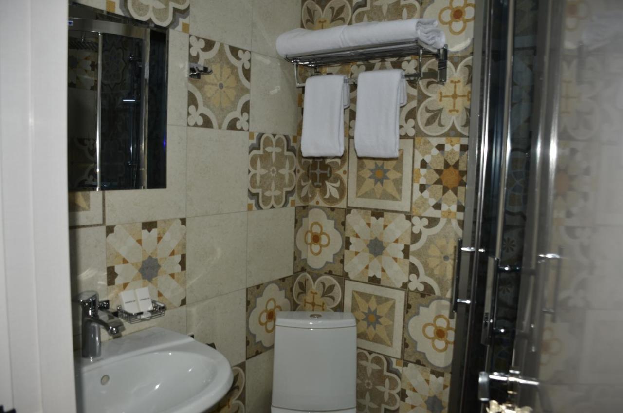 Vere Corner Hotel Tbiliszi Kültér fotó